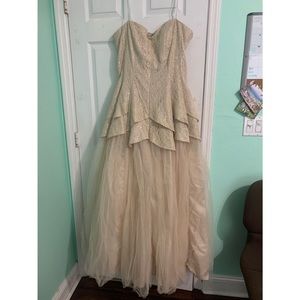 Nude/Tan Prom Dress